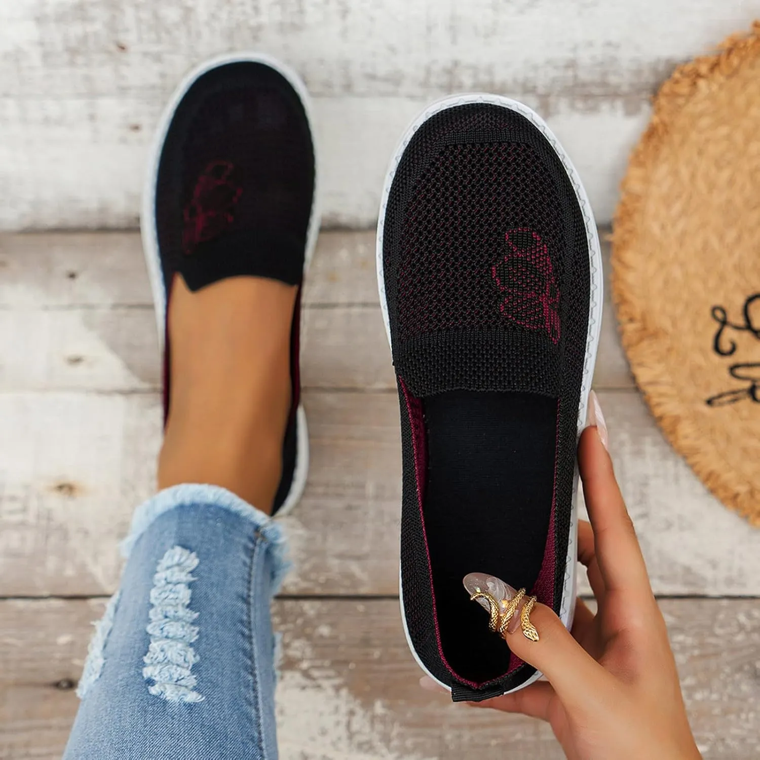 Ladies Fashion Breathable Mesh Printed Flat Bottomed Casual Sports Shoes Women's Street Cleats Friends Sneaker
