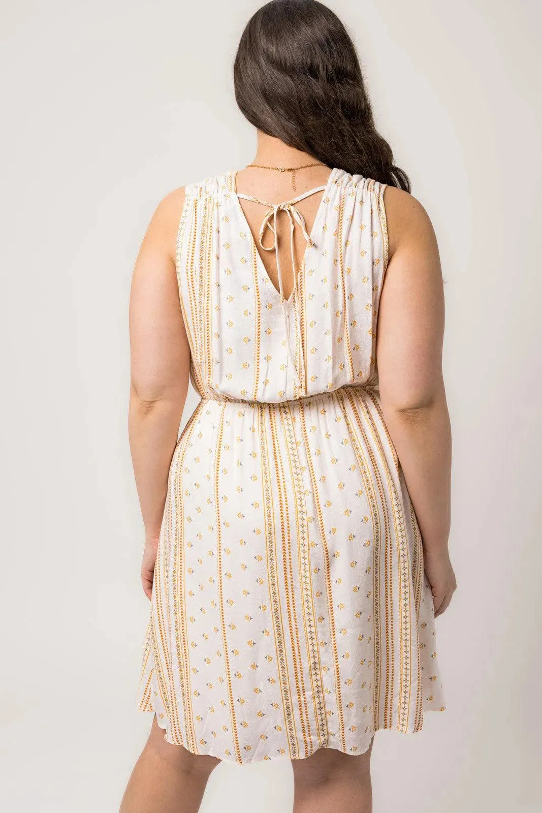 Plus Size Sleeveless Surplice Back Tie Floral Mini Dress