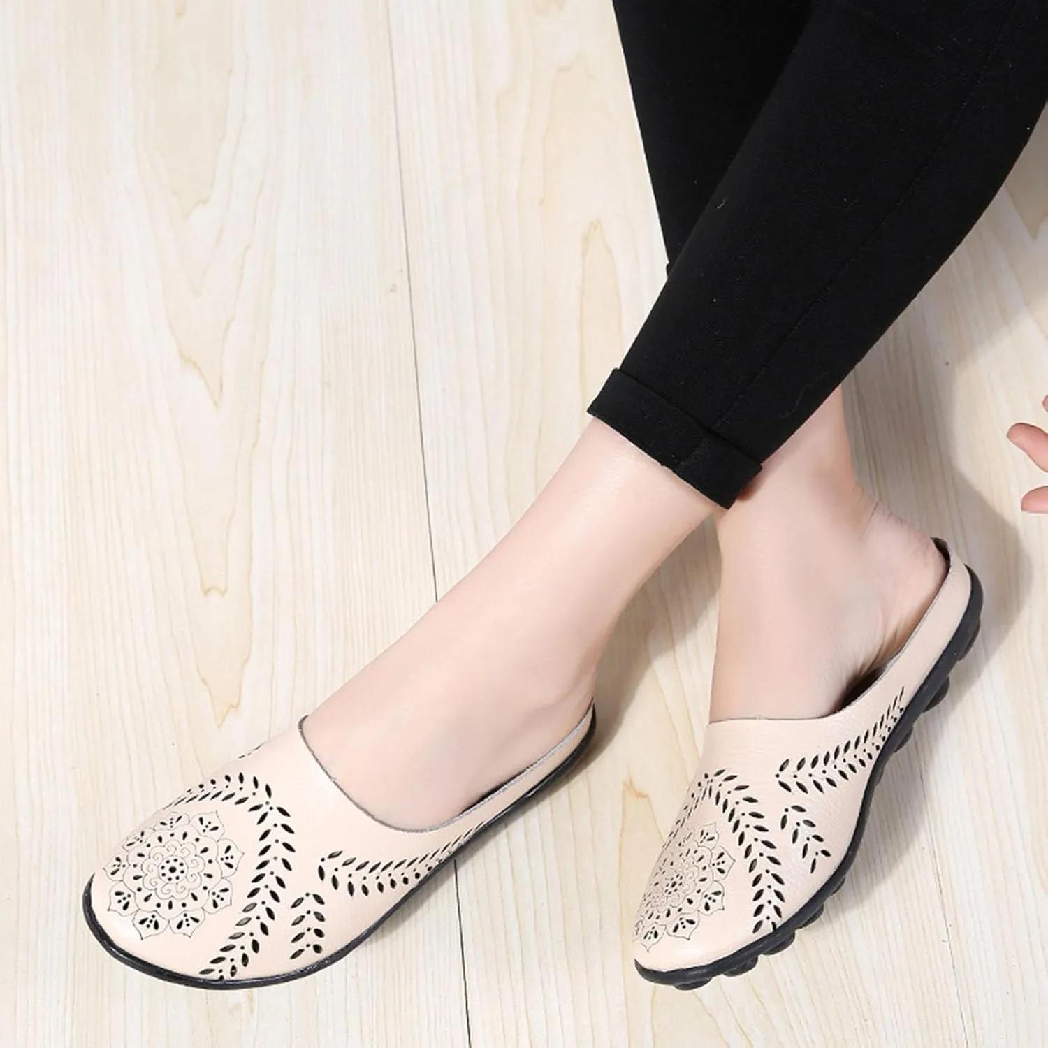 Sandals for Women Summer Breathable Flats Slippers Closed Toe Slip on Sandals Comfortable Dressy Leather Loafer2