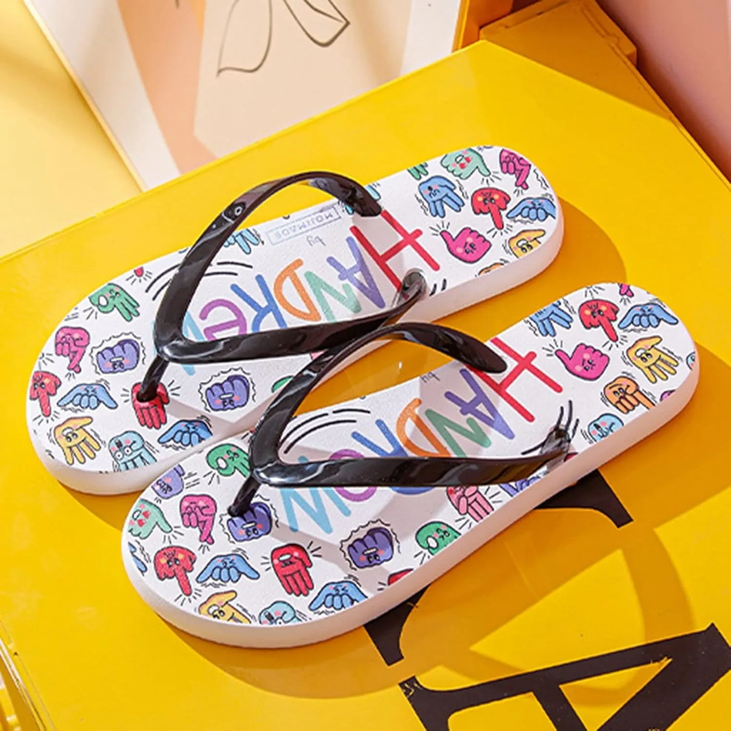 Slippers Woman Men and Women Flat Sandals Fashion Beach Toe Herringbone Slippers Indoor Flip Flops Women Cushion