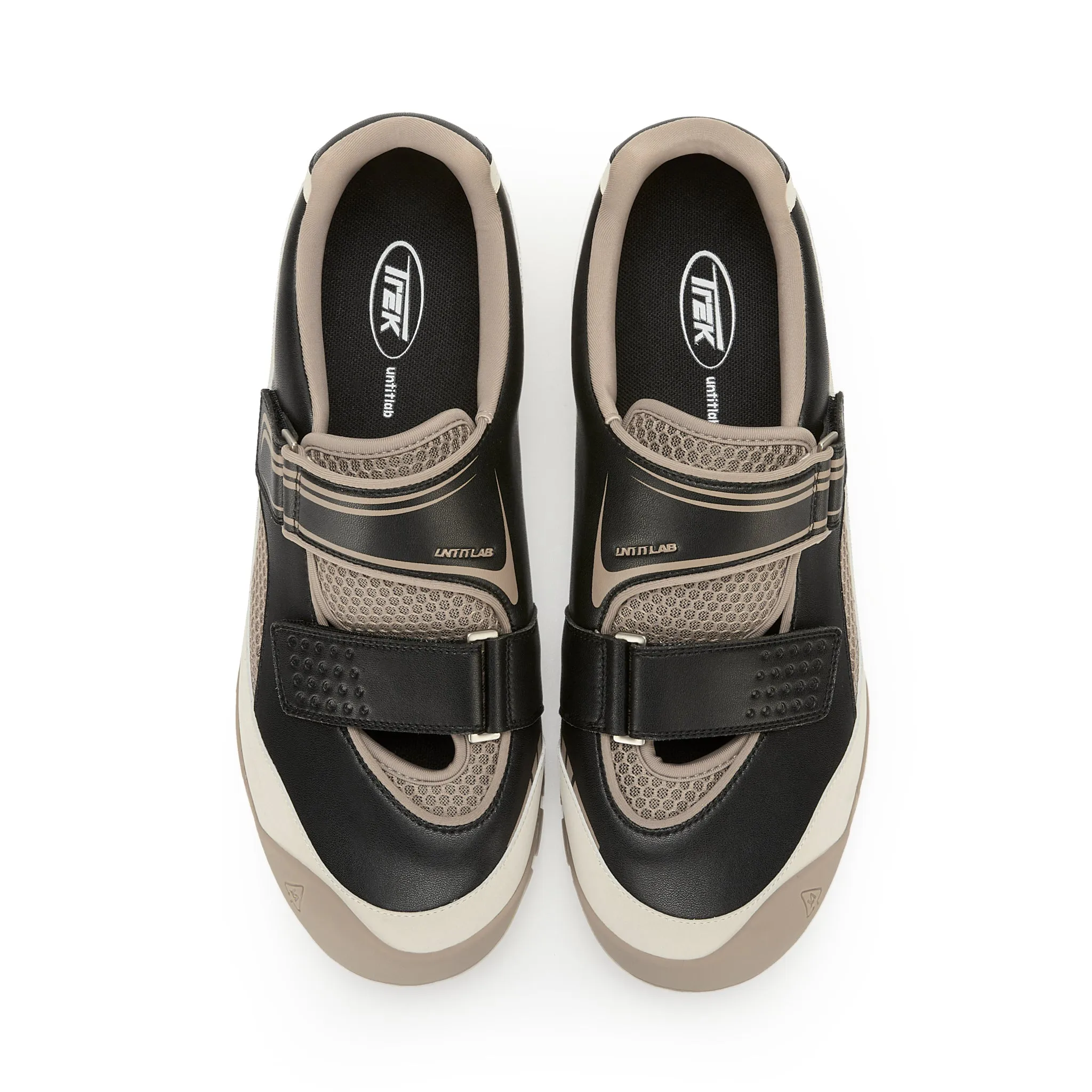 Swift Trek Aero Sneakers (Sable)