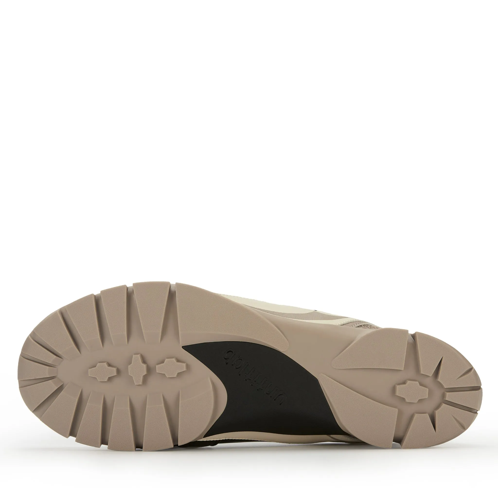 Swift Trek Aero Sneakers (Sable)