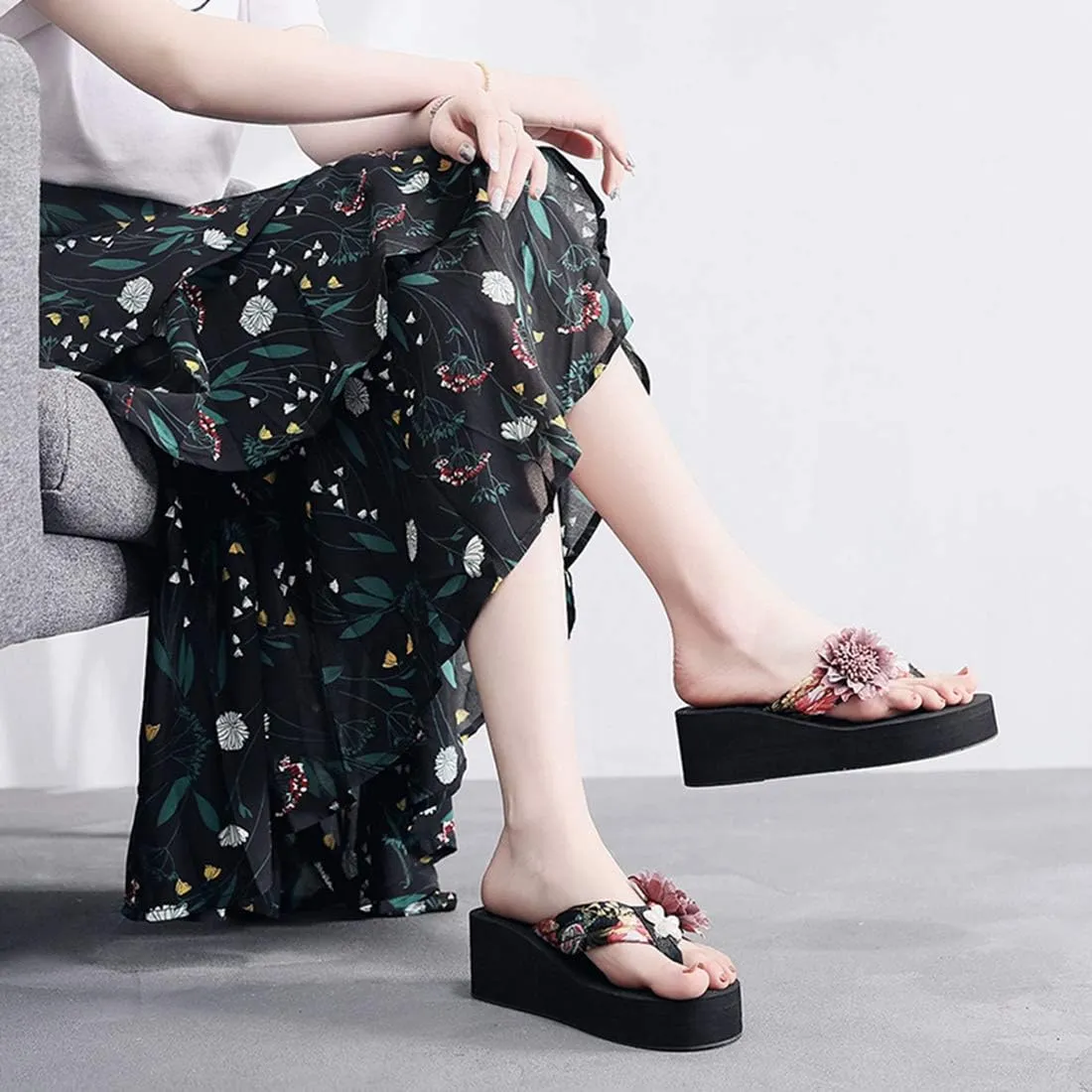 VOKLIN Women's Bohemian Flower Wedge Flipflop Sandals Summer Platform Nonslip High Heel Beach Thong Sandal