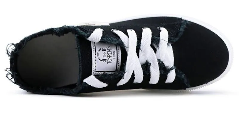 Women's Casual Canvas Sneakers With Rubber Outsole